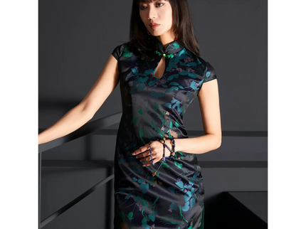 Double-breasted Buttoned Cheongsam / Qipao