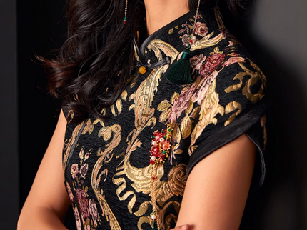 Buttoned Cross Hip Wrapped Qipao / Cheongsam