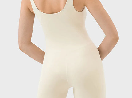 dabe0424-a9c1-4879-bba8-4456d09e1b02-Max