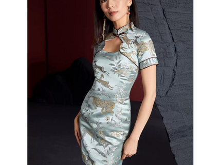 Hollow Collar Light Blue Qipao