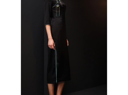 Dark Long Modern Qqipao / cheongsam