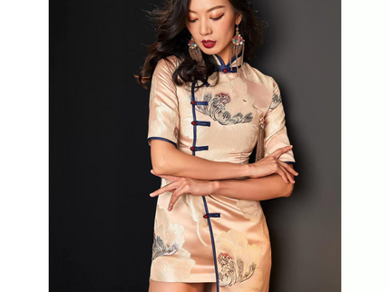 Pinkish Jacquard Brocade Sided Button Qipao / Cheongsam
