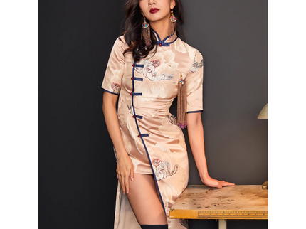 Pinkish Jacquard Brocade Sided Button Qipao / Cheongsam