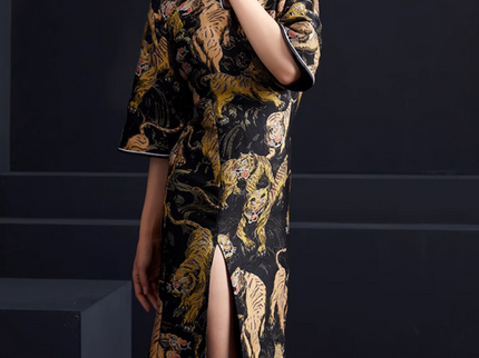 Dark Chinese Dress Jacquard Tiger Robe