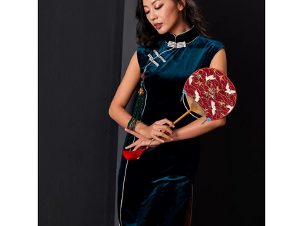 Velvet Peacock Blue Sleevless Qipao /  Cheongsam