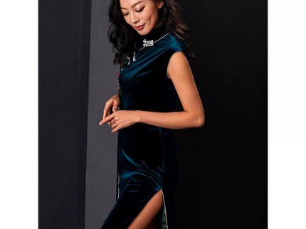 Velvet Peacock Blue Sleevless Qipao /  Cheongsam
