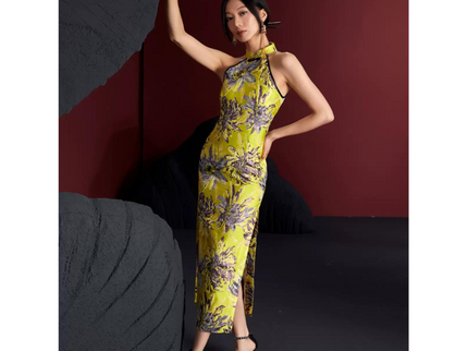 Yellow Floral Sleevless Qipao