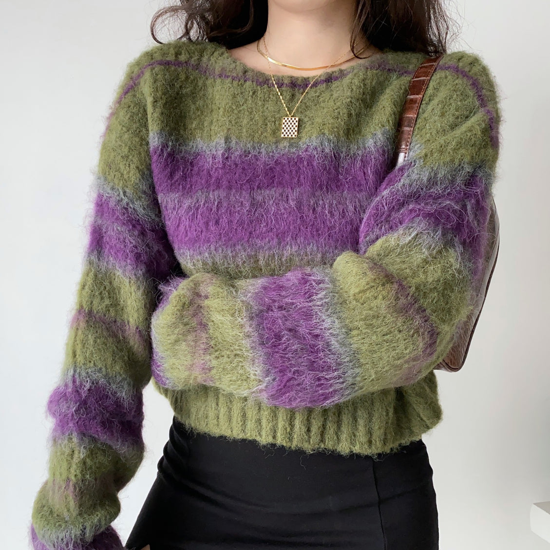 Pullover Cropped Knit Sweater