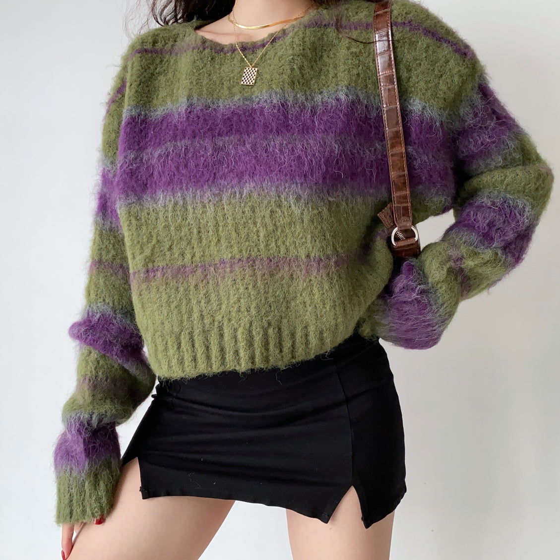 Pullover Cropped Knit Sweater