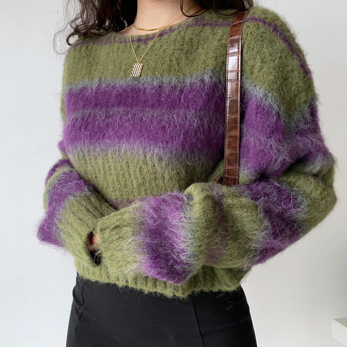 Pullover Cropped Knit Sweater